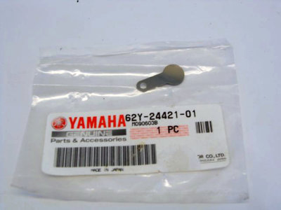 Клапан Yamaha 6A0-24421-01-00