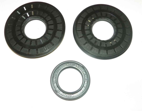 Комплект сальников коленвала WSM 009-912T Yamaha 800